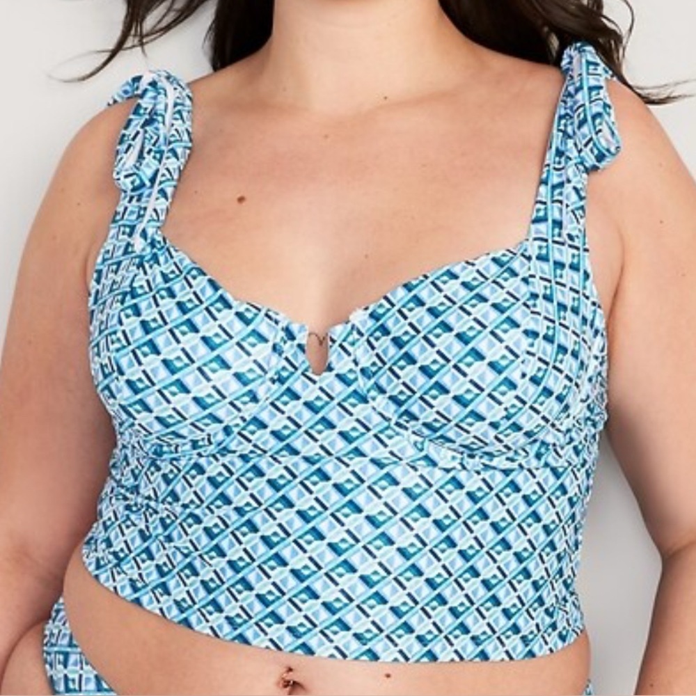 Old Navy Tie Shoulder Underwire Tankini Swim Top Size XXL NWT in Batik Blue‎